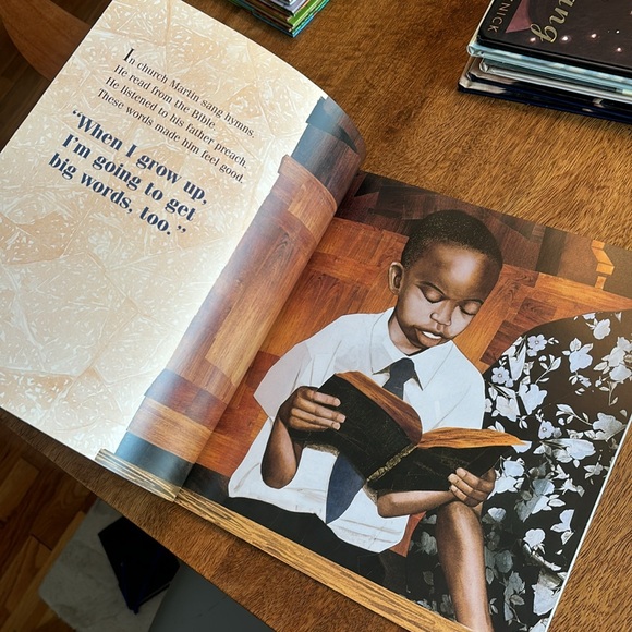 Martin’s Big Words, The Life of Dr. Martin Luther King, Jr. for children. - Picture 3 of 6